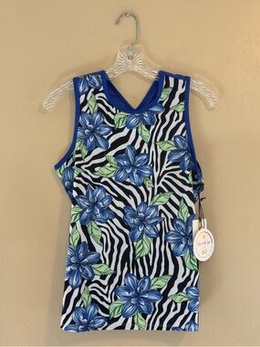 NWT Tail Wednesday Zebra Daylily tank sz M